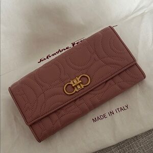 Salvatore Ferragamo Mauve Quilted Leather Wallet